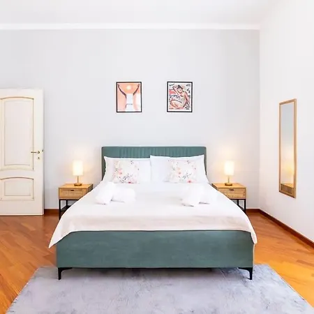 Luxury On The Center Of Côme