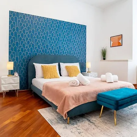 Luxury On The Center Of Appartamento